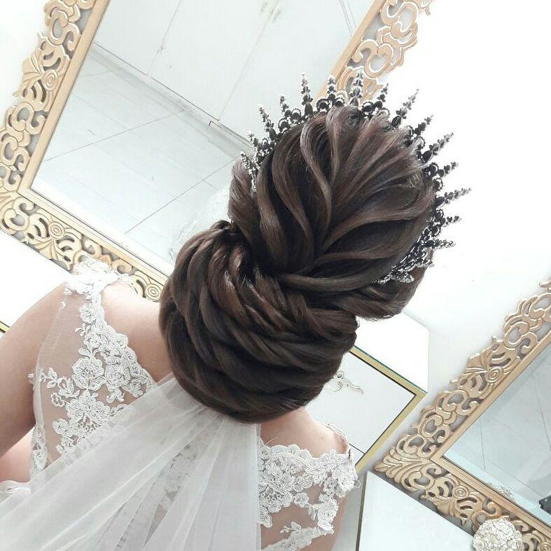 شنیون پایین سر و پشت گردن